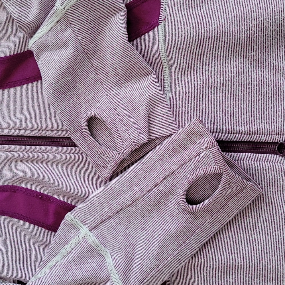 LULULEMON IN STRIDE PURPLE JACKET SIZE 8 - Picture 8 of 9